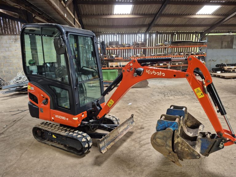 Kubota KX016-4 Mini Digger